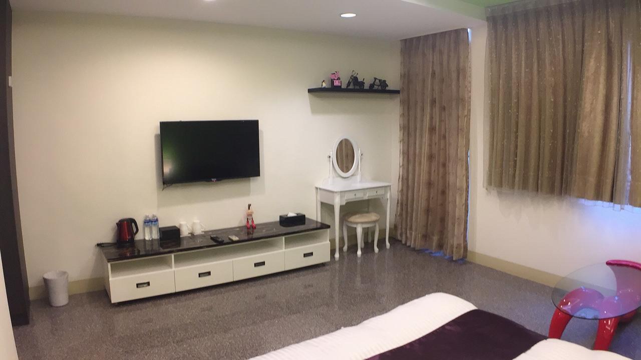 Fall In Love Karuizawa Hostel بولي المظهر الخارجي الصورة